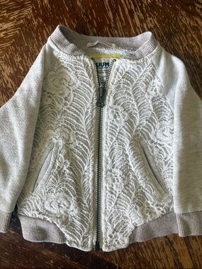 Ruum Cream Lace Front Zip Bomber Jacket for Kids
